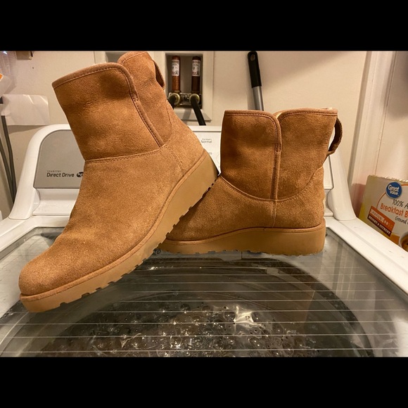 Womens Ugg Kristin Boots - Picture 4 of 6